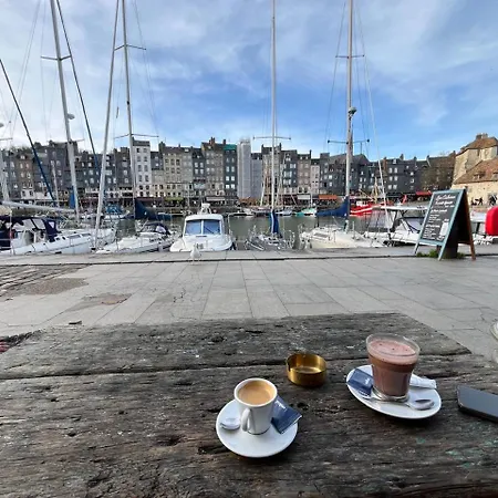 Lm Les Hauts De Honfleur Daire Équemauville